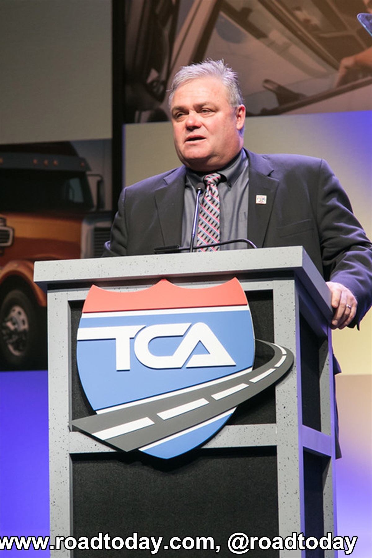 Kim Richardson Wins Lee Crittenden Award at TCA Convention