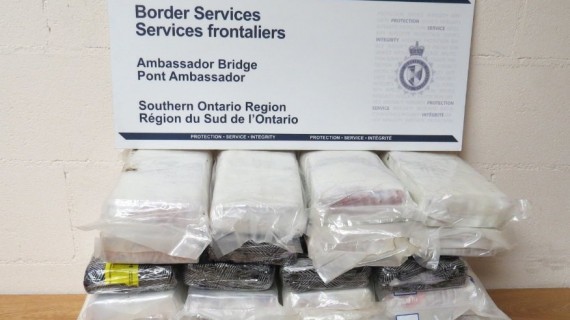 30.6 kg of suspected cocaine found in a truck at the Ambassador Bridge