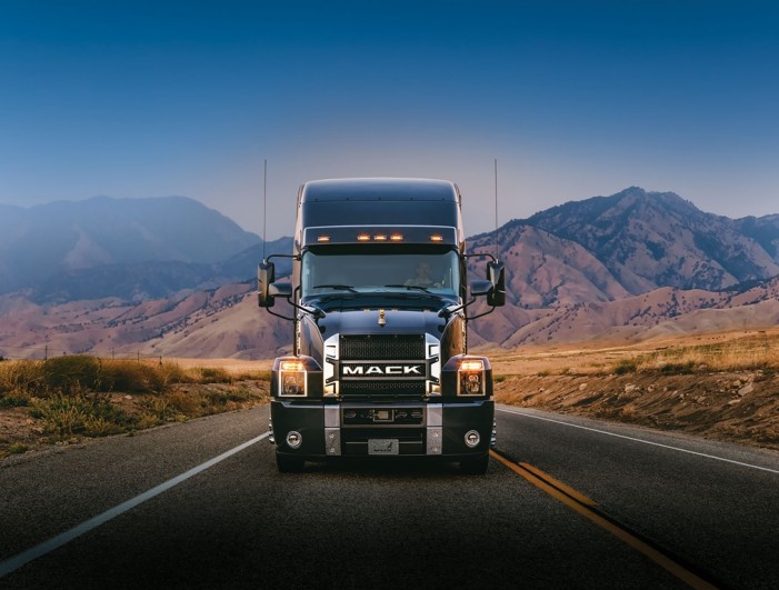 Mack introduces new, next-generation highway hero, the Mack Anthem