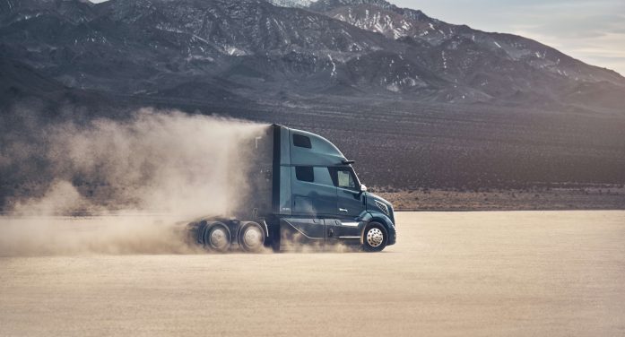 Volvo Trucks improves powertrain offering with new Volvo VNL