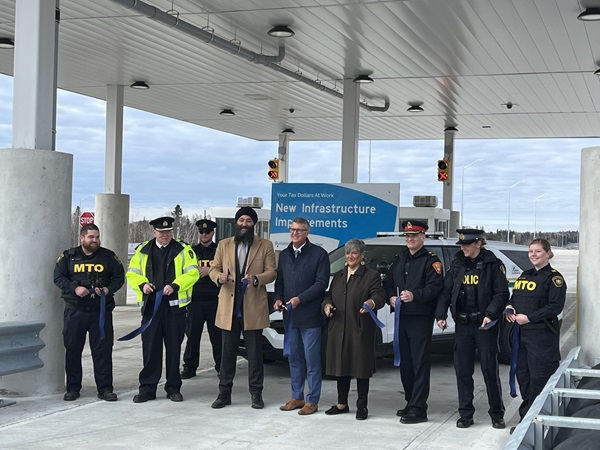 Ontario opens new commercial vehicle inspection station near Thunder Bay