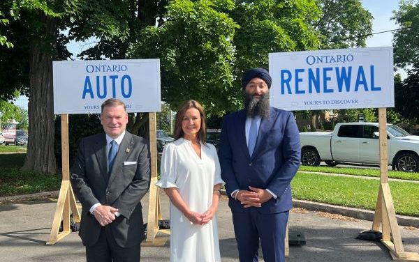 Ontario begins automatic licence plate renewals
